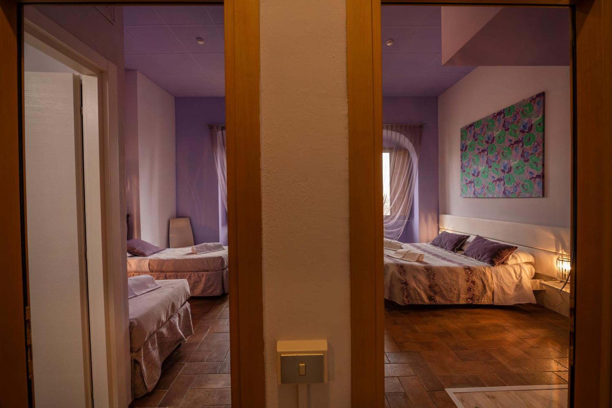 Hotel Palazzo Renieri - 3Stelle S コッレ・ヴァル・デルザ エクステリア 写真